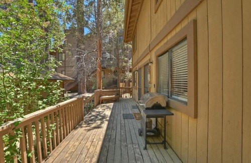 Summit Estates Apartment | Snowy Pines Summit