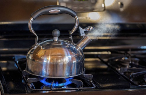The Galena Territory House | Snug 3 BR Cabin Hideaway Private Hot Tub Dog Friendly