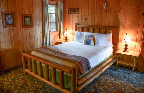 Lutsen Hotel | Solbakken Resort On Superior