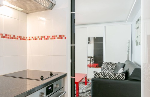 Quartier de la Place-Vendome Apartment | Sourdière Opéra Louvre Vendôme