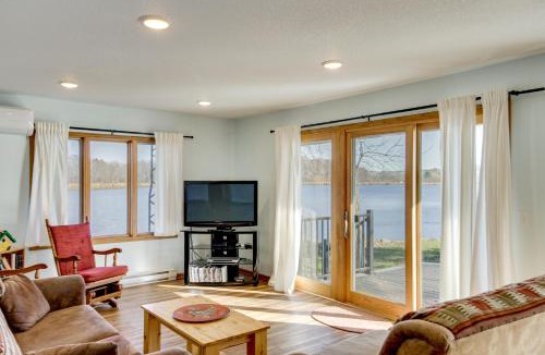 Brainerd House | South Long Lake Home w/Yard: Pets Welcome!