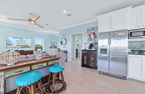 Surf Side Shores House | Southern Charm | Pet-Friendly + Short Walk to Beach & Private Pool
