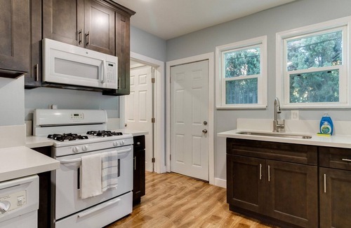 Studio City Apartment | Spacious 1 Bedroom in Studio City Unit B