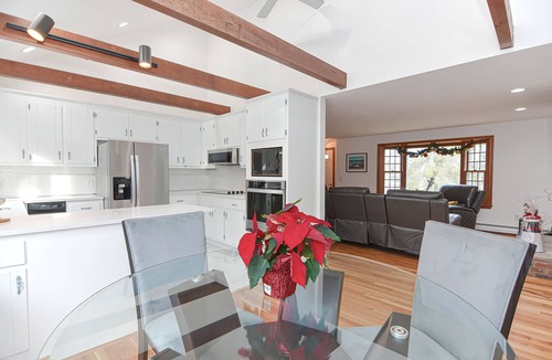 East Harwich House | Spacious 3 Bedroom Private Home in East Harwich