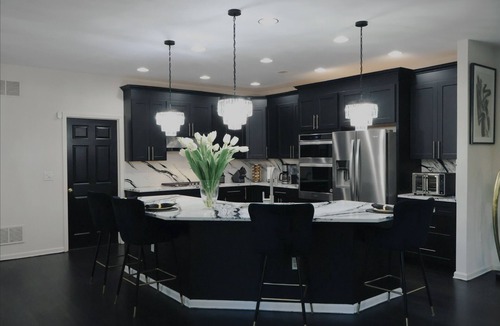 Norma House | Spacious 4-bedroom house in superb Pittsgrove with AC