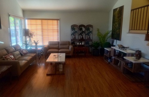 Duarte House | Spacious 4-bedroom house in serene Duarte with AC