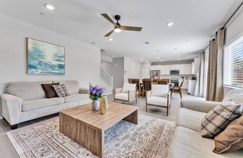 Winchester House | Spacious 4B3.5B｜Garage Access｜Flex-Lease｜Pet-Friendly #42426