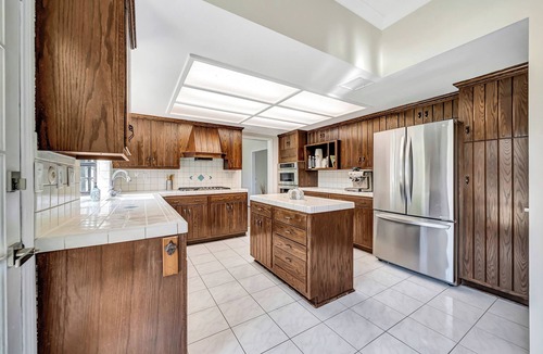 Agoura Hills House | Spacious 4BR+2 bonus spaces + Pool + Spa + Land!