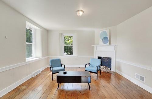 Kennett Square House | Spacious 5-Bed Retreat in Charming Kennett Square