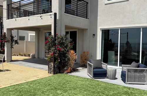 Canyon Country House | Spacious 5-bedroom house with AC in terrific Santa Clarita