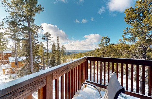 Lead Cabin | Spacious cabin near skiing with amazing view, hot tub, fireplaces, & decks