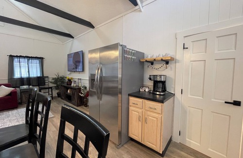Guilford House | Spacious Country Getaway