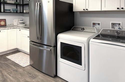 Bakerton Apartment | Spacious Dog-Friendly Apartment Near Harpers Ferry