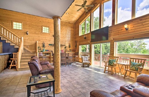 Frazee House | Spacious Frazee Home w/Direct Lake Access!