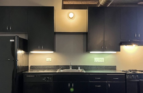 Downtown Los Angeles Apartment | Spacious Loft in the Heart of DTLA!