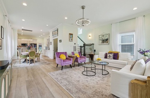 Saint Claude House | Spacious + Luxurious New Orleans Escape Treat Yourself