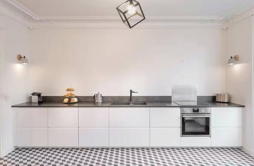 Notre-Dame-des-Champs Apartment | SPACIOUS PARISIAN RETREAT- BY LUXEMBOURG GARDEN AT RUE D'ASSAS- SAINT GERMAIN