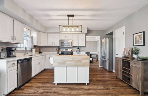 Ankeny House | Spacious Retreat with Dual Master Suites, Game Room and Outdoor Escape