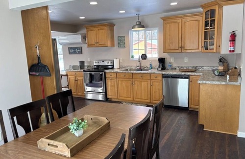 Oconto House | Spacious waterfront home recently remodeled with WiFi, AC, and cable TV.