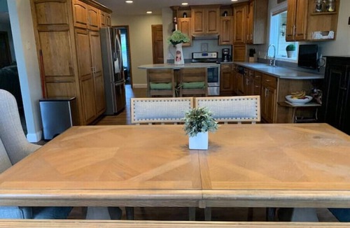 Eureka House | Spacious Waterfront Home With Riverside Bar Area - Enjoy the Fox River Lodge!