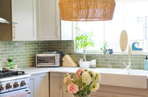 Mid-Wilshire House | Spanish Oasis in Miracle Mile w/Backyard