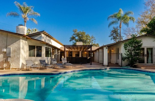 Toluca Lake Villa | Spanish Villa Heated Pool/Spa-5 mins from Universal Studios