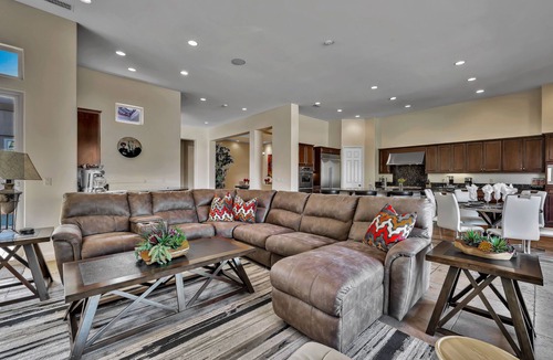 La Quinta House | Spectacular views on Greg Norman/PGA West and play the course your staying on.