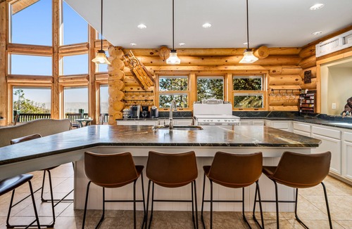 Alta Sierra Cabin | Spectacular West Coast Cabin: Bike, Hike & Ski