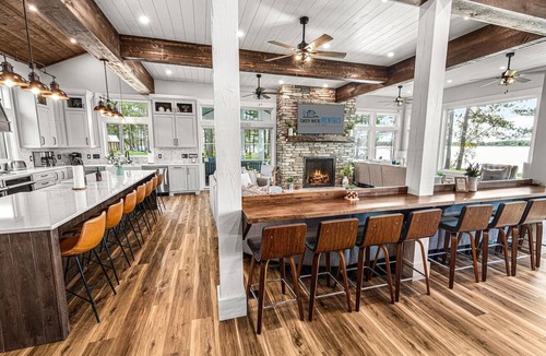 Spooner Cabin | Spooner Lake Island - Hot Tubs, Pool, Theatre, Private Docks, Sports Court