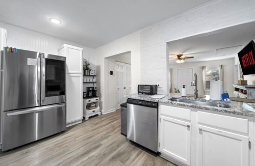 Foley House | Sportsplex.PetFriendly.OWA.GasGrill.Foosball.FullyFencedYard