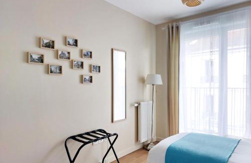 Saint-Ouen Apartment | "STARRY in SO" 47m2, parking gratuit, rue calme et arborée, METRO 10 min, Stade de France 24min à pied
