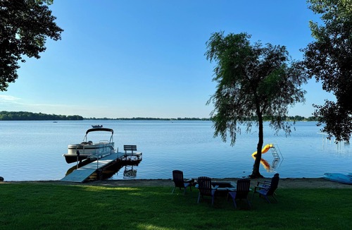 Madison Lake House | Stay at The View on Madison: Beautiful, spacious home on Madison Lake!