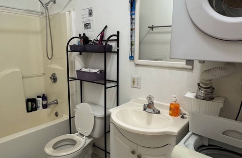 Everett Apartment | Stay Near Boston - Private Studio w/W/D + Easy Transit