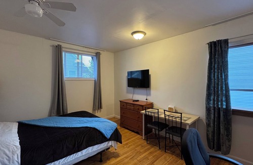Everett Apartment | Stay Near Boston - Private Studio w/W/D + Easy Transit