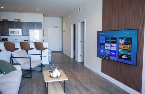 Baton Rouge Apartment | StayAE - High Rise