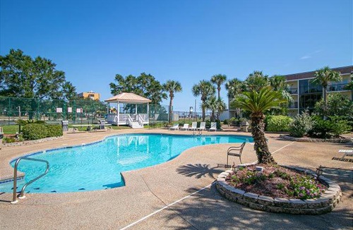 Biloxi Apartment | Steps to Biloxi Beach, Pool