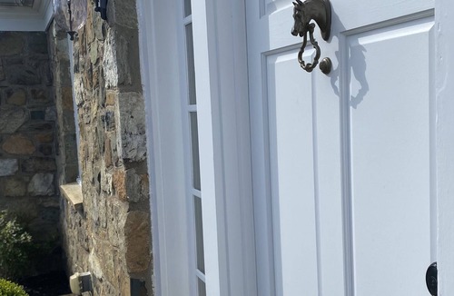 Middleburg Cottage | Stone Cottage, Comfort, Peace and Nature