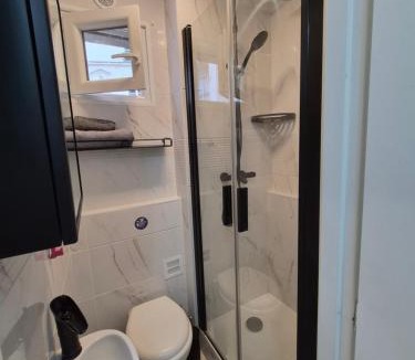 Notre-Dame-des-Champs Apartment | Studette cosy ideal pour un séjour parisien métro Duroc