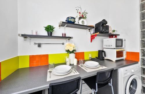 Plaisance Apartment | Studio Apartment Quartier Plaisance Near Metro