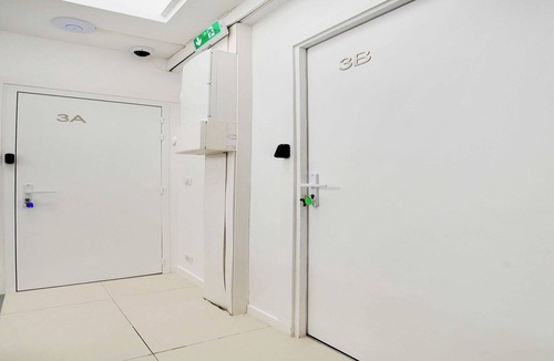 18th Arrondissement Apartment | Studio Cosy for 2P with A/C - Near Montmartre