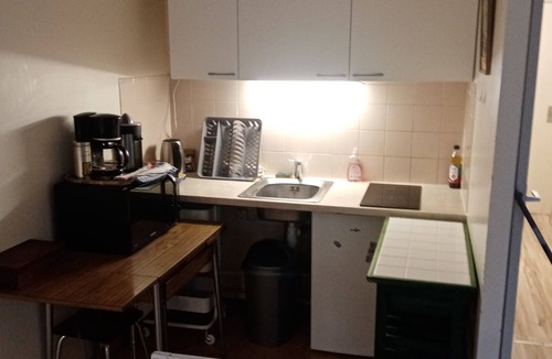 Vanves Apartment | Studio Cosy Terrasse et Parking en Sous sol Face Parc des Expositions