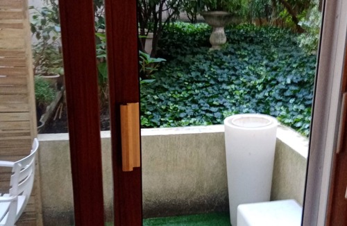 Vanves Apartment | Studio Cosy Terrasse et Parking en Sous sol Face Parc des Expositions