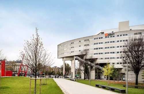 Quartier du Pont-de-Flandre Apartment | Studio for 2 People
