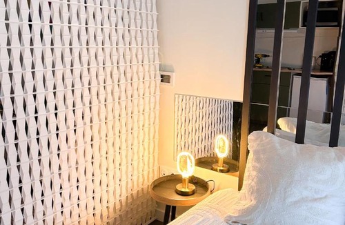 Clamart Apartment | Studio Luxe - Vue Tour Eiffel - Proche Paris & Versailles