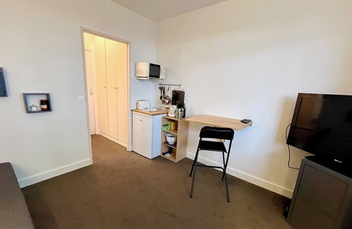 Prince–Marmottan Apartment | Studio near Paris 16
