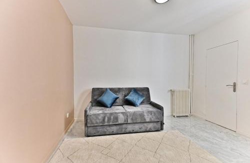 Gagny Apartment | Studio spacieux Rez-de-chaussée banlieue Paris -IV