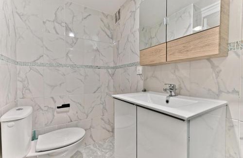 Gagny Apartment | Studio spacieux Rez-de-chaussée banlieue Paris -IV