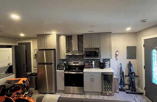 Moreno Valley Apartment | Studio with Murphy Bed, AC/Heating, WiFi, Fitness Equipment, Moreno Valley