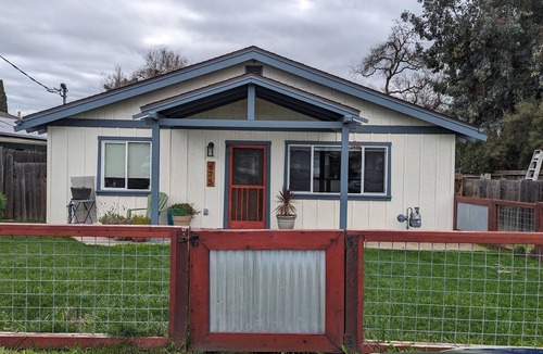 Templeton Apartment | Studio with Style-Walk to town, Bike to Wineries