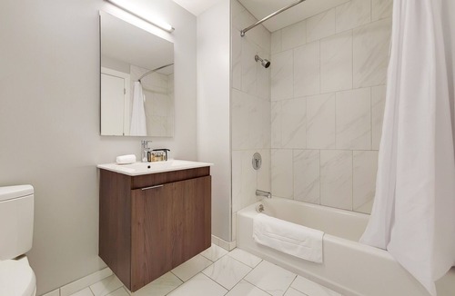 West Fens Apartment | Stunning 1 Bedroom Near Fenway Park